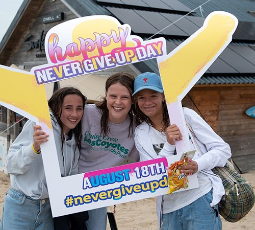 Read more about the article Meet Never Give Up Day: A Global Movement Driving Positive Change